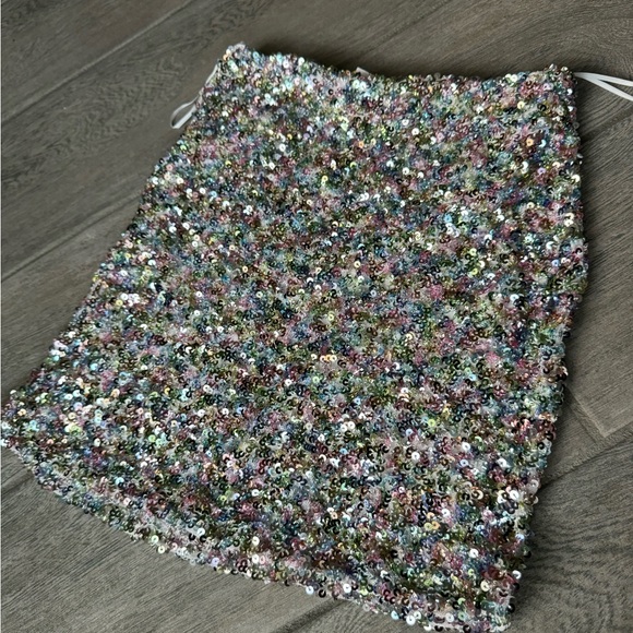 Akira Skirt - Picture 3 of 3